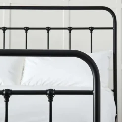 Alexander Queen Bed