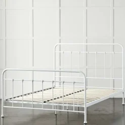 Alexander Queen Bed
