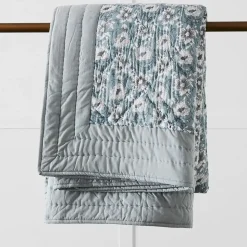 Amber Coverlet 240x260