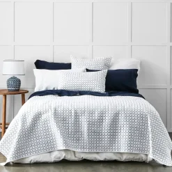 Arabella Coverlet 240x260