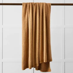 Ariel Throw