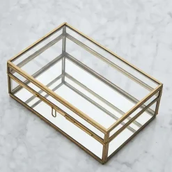 Cannes Box