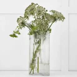 Christa Vase L