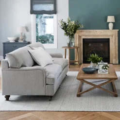 Evelyn Sofa