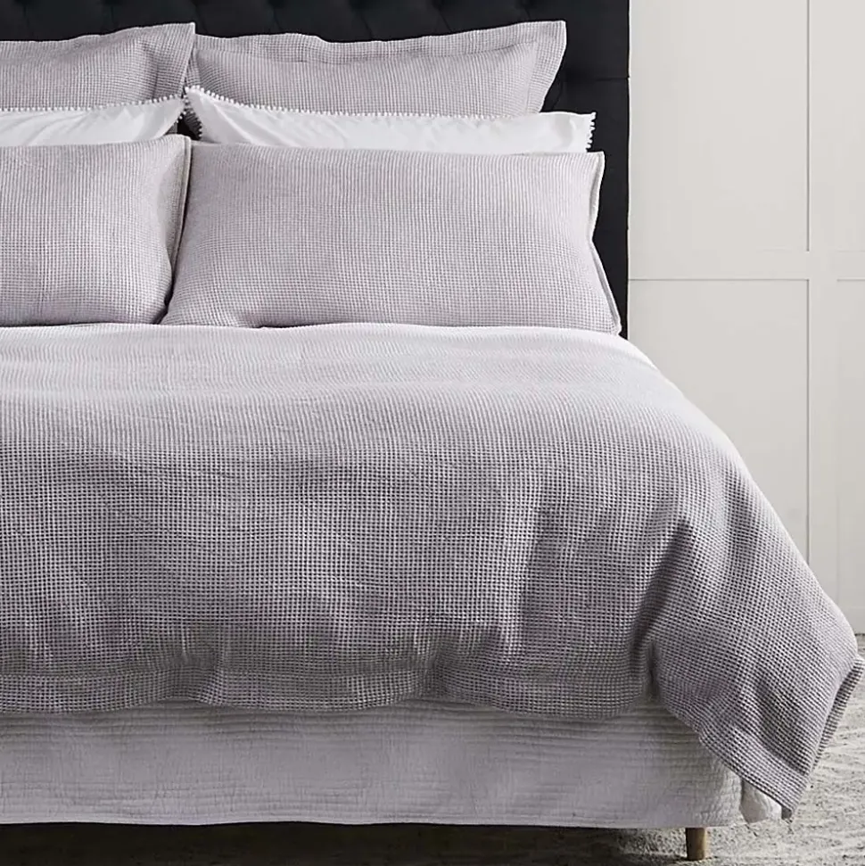 Flemish Quilt Cover - Dove