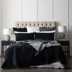 Harriet Coverlet 240x260