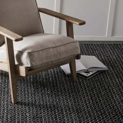 Jivika Rug - Ivory & Black
