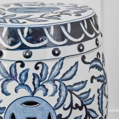 Kingdom Stool