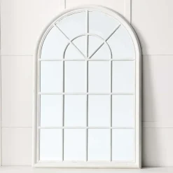 Martinique Curved Mirror