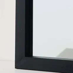 Oscar Mirror