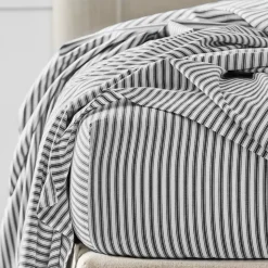 Parish Fitted Sheet - Black & white