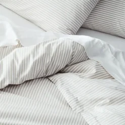 Parish Quilt Cover - Natural & White