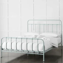 Quinn Queen Bed