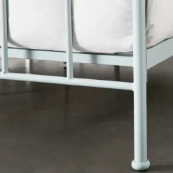 Quinn Queen Bed