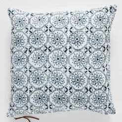 Ravi Cushion 50x50
