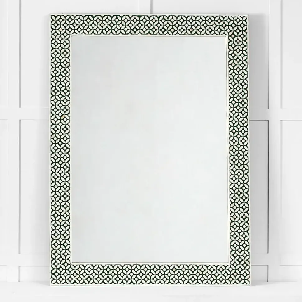 Richardson Mirror