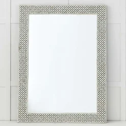 Richardson Mirror
